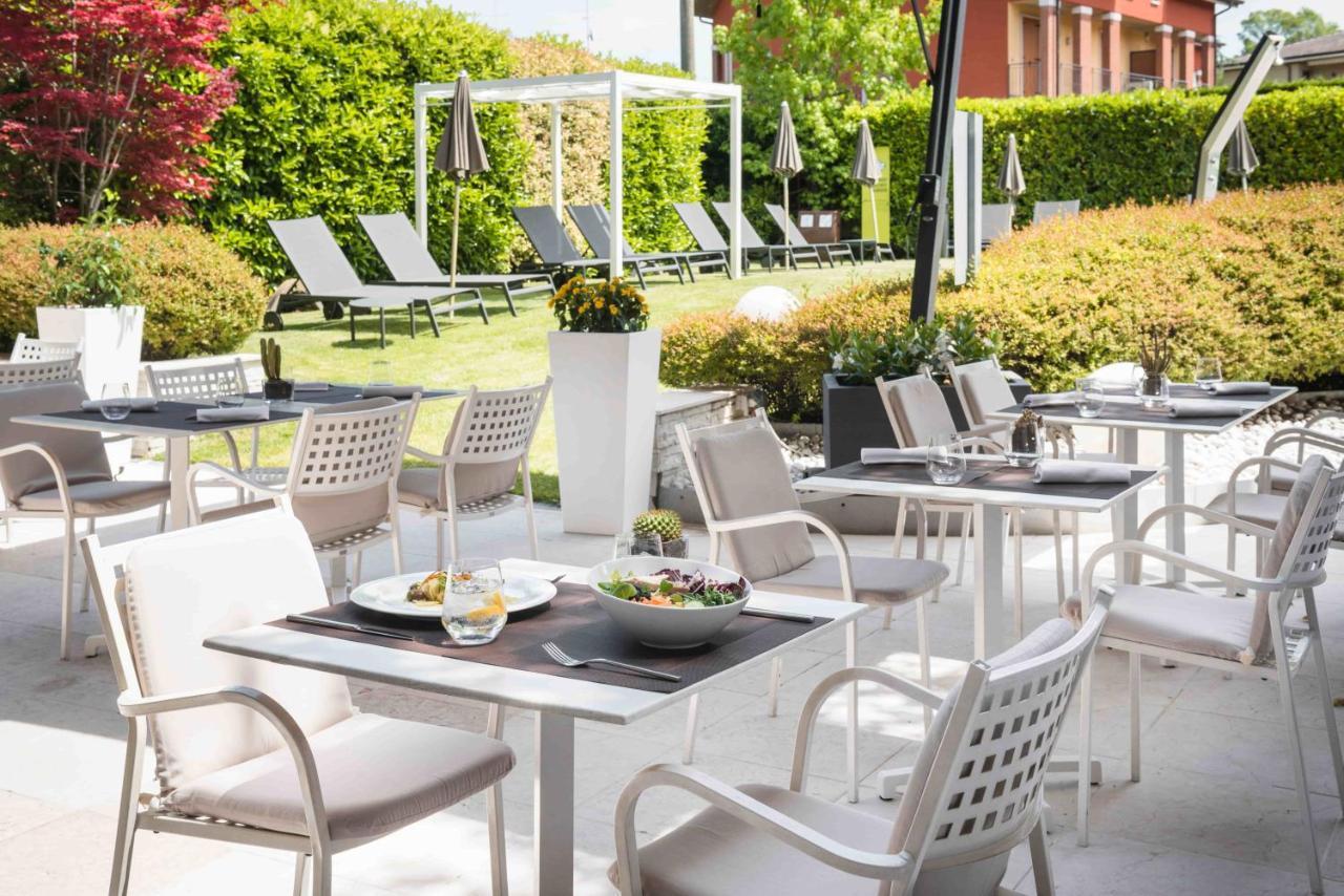 Enjoy Garda Hotel Пескиера дел Гарда Екстериор снимка